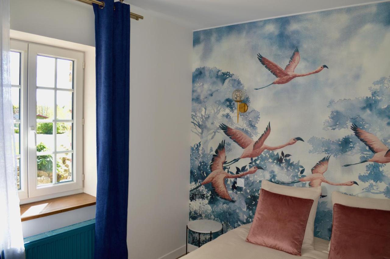 La Pichonniere Bed & Breakfast Isigny-le-Buat Dış mekan fotoğraf